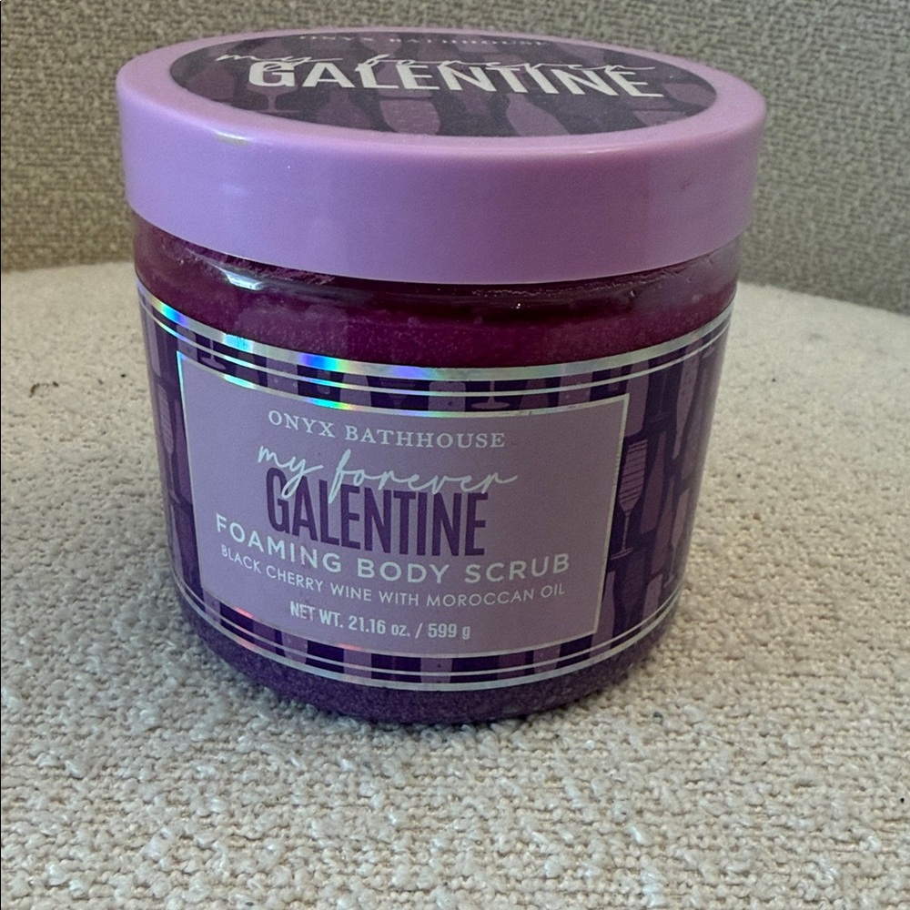 My Forever Galentine Foaming Body Scrub - Pink/Purple -